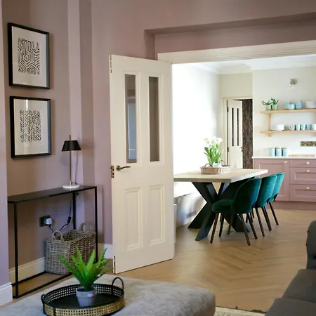 Hébergement de vacances No 1 St George's Terrace. *