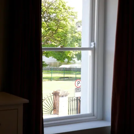 No 1 St George's Terrace. Carrick on Shannon