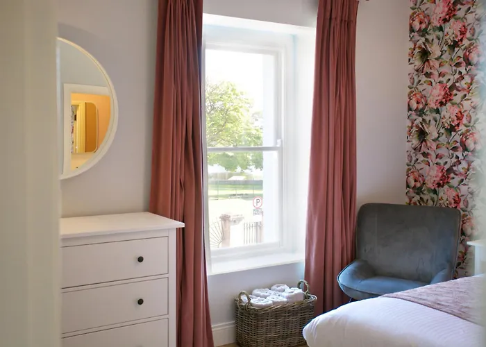 No 1 St George's Terrace. * Carrick on Shannon